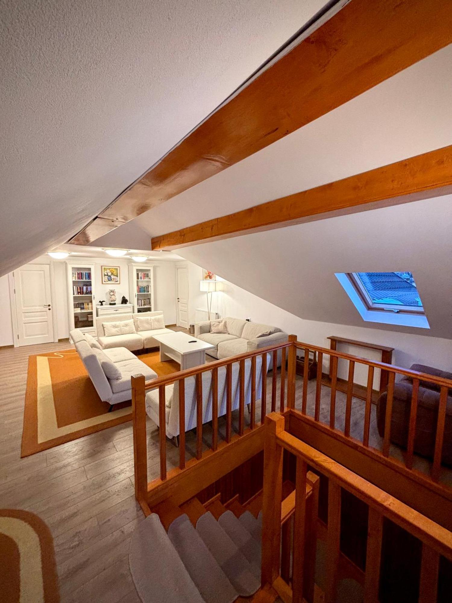 Pensiunea Casa-Stefanel ซาโดวา ภายนอก รูปภาพ