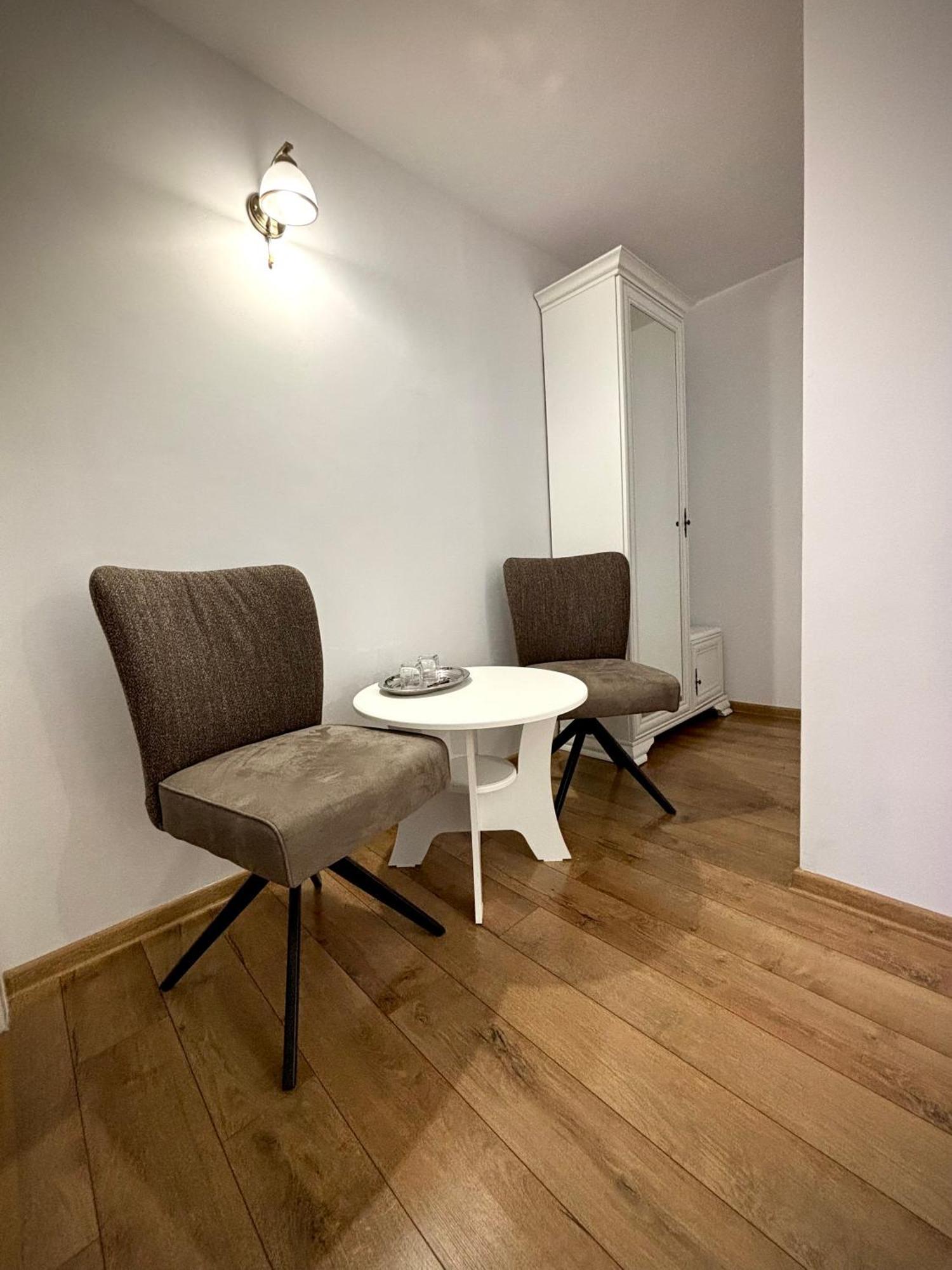 Pensiunea Casa-Stefanel ซาโดวา ภายนอก รูปภาพ