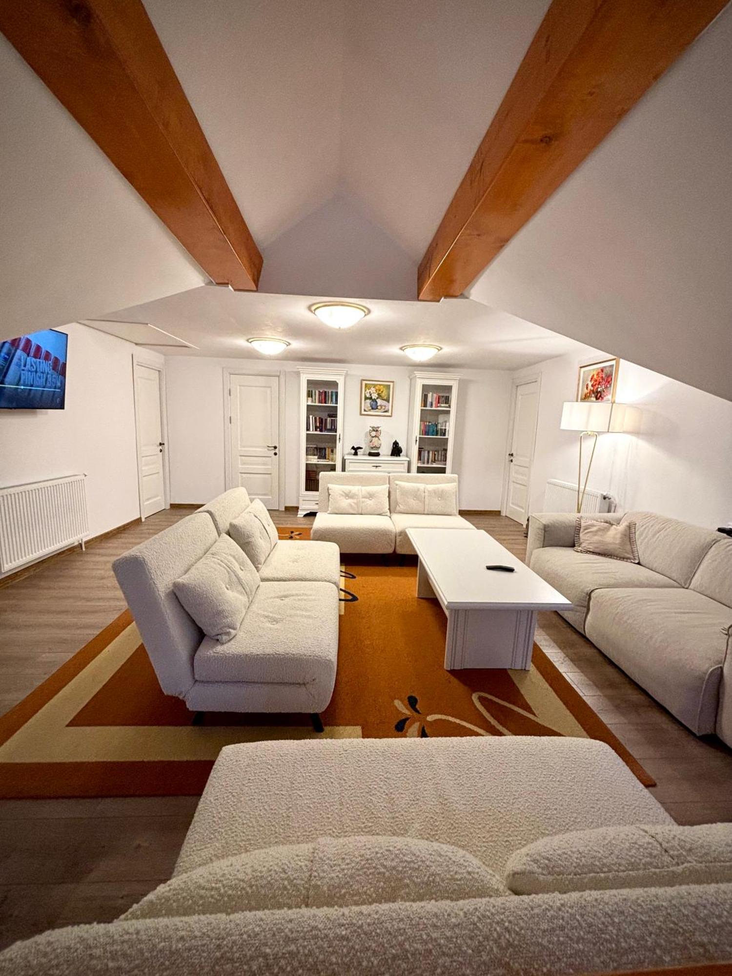 Pensiunea Casa-Stefanel ซาโดวา ภายนอก รูปภาพ