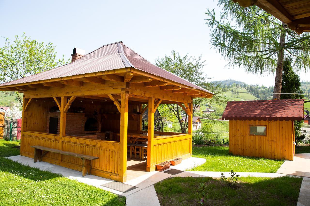 Pensiunea Casa-Stefanel ซาโดวา ภายนอก รูปภาพ